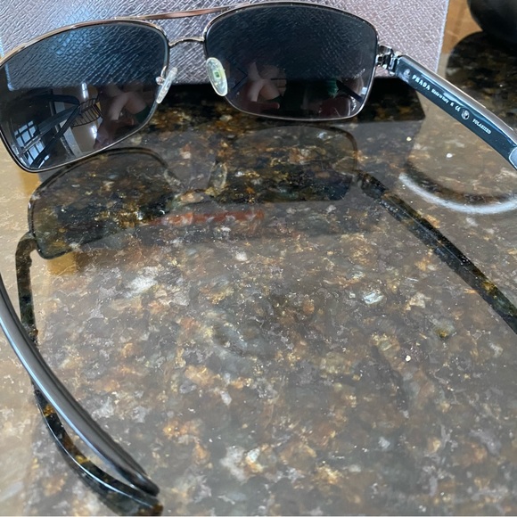 Prada polarized mens sunglasses. - Picture 3 of 6